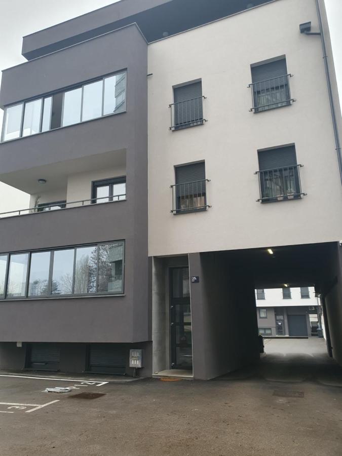 Cosy 35m2 * Zagabria